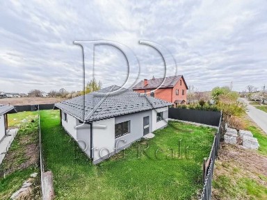 Продаж 3-кімнатної квартири 121 м², Джерельна вулиця, 64