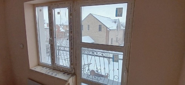 Продам квартиру м. Бориспіль вул Криворученка Степана будинок 31б кв3.