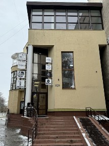 Оренда офісу 35 кв м Пр. Незалежності біля Дитполіклініки
