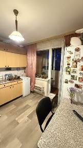 Київ, Подільський, проспект Георгія Гонгадзе 32