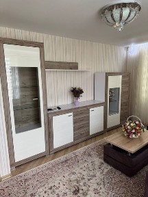Продам двокімнатну квартиру в сел. Врадіївка, Центр