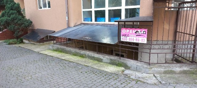 Здається в оренду