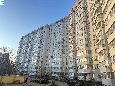 Продаж 1 кімнатної в Новому Домі Їде під Державні програми