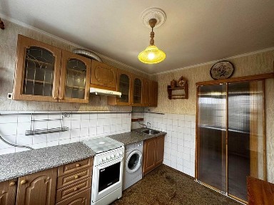 Оренда 2 кім. квартири по вул. Наукова
