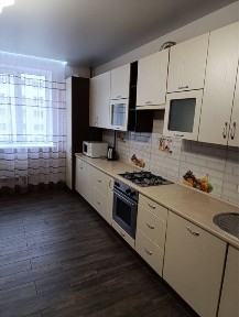 Оренда 2к квартири на Виставці