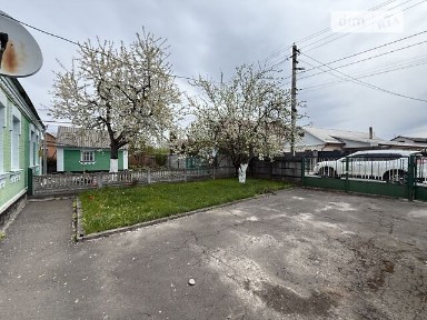 Довгострокова оренда будинку з верандою, від посередника на Левада • ID 34223652