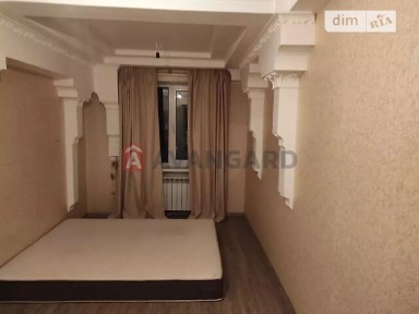 Високовольтна вулиця, район Соборний, Дніпро, вул. Високовольтна 18 • ID 34230205