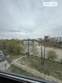 Продаж 3к квартири 83 кв. м на вул. Приозерна 25 • ID 34222544