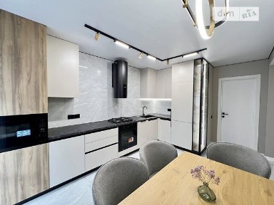 Продаж 2к квартири 61.8 кв. м на вул. Академіка Сергія Корольова • ID 34220689