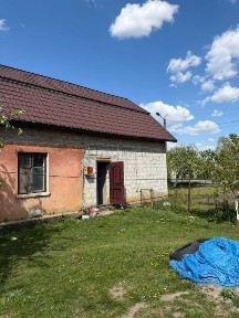 Продаж приватного Будинку З чудовим розташуванням у центрі м. Золочів