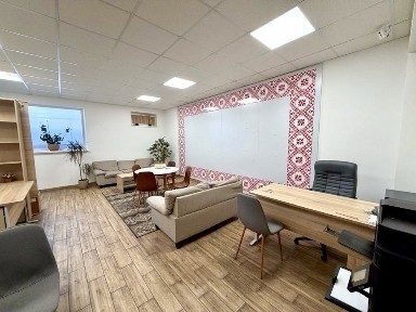 Продаж стильного офісу у ЖК <a href='/newbuilding/6731/view/zk-simeina-forteca'>Сімейна Фортеця</a>