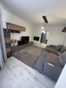 Без % Продаж вул. Академіка Єфремова ( Уборевича ) 19-а комфортна 2 кв. 63 кв. м