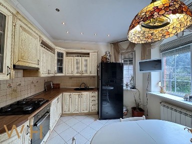 Продаж будинку с. Пухівка 144m² 4 кім. ділянка 1га, Броварський район Без %