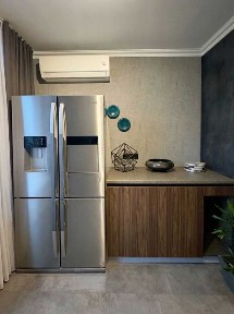 Продаж 3к квартири з ремонтом паркомісце є генератори на будинок підземний паркінг