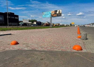 Оренда великих відкритих торгових площадок на ринку «Анжеліка» (фасад на Окружну дорогу, район «Два стовпи»)