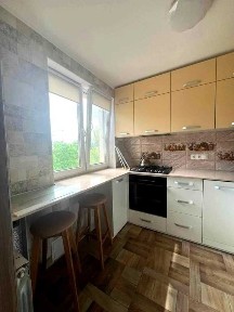 Продам 2х комн квартиру м Холодная гора 3 мин 6/9 с капит ремонтом