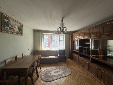 Продаж 2 кімнатна квартира вул. Петра Панча чешка житловий стан ближній центр.