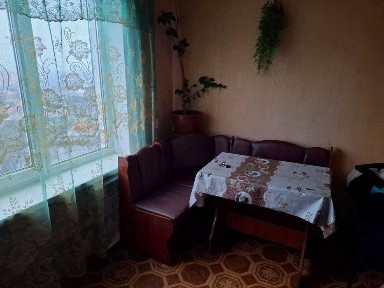 Продам 2-комн. квартиру на Космосе, ул. Парамонова