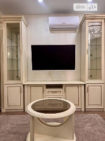 Продаж 1к квартири 85.5 кв. м на вул. Левка Лук'яненка • ID 34226183