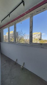 290426 Продам 2х кімн квартиру жм Тополя Епіцентр Терра базар, iq