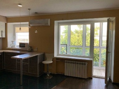 Продам 1 к. кв. вул. Суворова, буд. 34