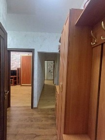 2-кімн. квартира, новий ремонт, р-н пенсійного фонду, Шевч. р-ну