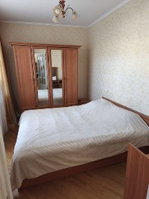 Оренда трьохкімнатної квартири в центрі біля ЦУМу