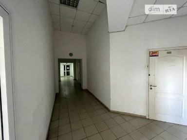 Сдам коммерческое помещение 202м², ТЦ Озёрный, ул Майдан Озёрный (Боброва), 3 возле рынка Озёрка