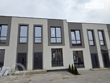 Продаж 2 поверхового таунхауса з ділянкою на 2 сотки, 130 кв. м, 3 кімнати, на вул. Мирна • ID 34204001