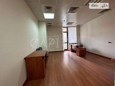 Оренда офісного приміщення на бул. Тараса Шевченка 33Б, приміщень - 1, поверх - 3 • ID 33056571