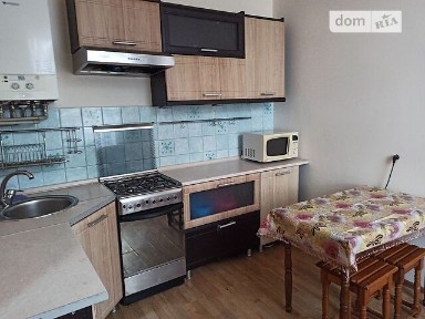 Здам подобово 1к квартиру на вул. Шептицьких 39 • ID 24743964