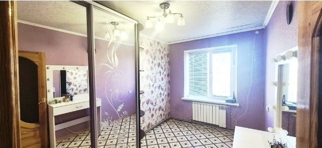 ПРОДАМ 2-кімнатну квартиру в с. Губиниха (Сах. завод), Самарівського району.