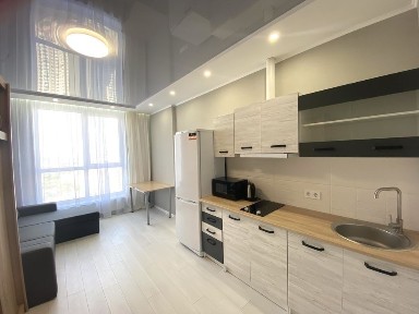 Київ, Шевченківський, Польова 73