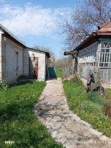 Добротнтй цегляний будинок в місті Люботин
