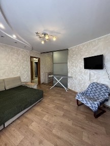 Здам однокімнатну по Небесної Сотні