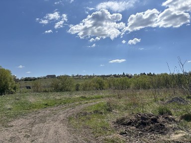 Продаж земельної ділянки під житлову забудову