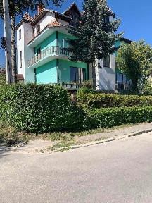 Продаж будинку 594 м²