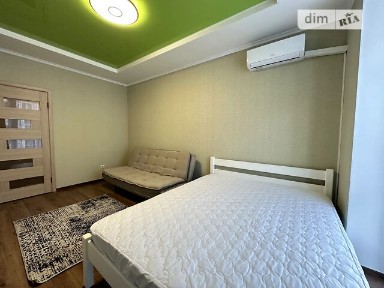 Довготривала оренда 1к квартири на вул. <a href='/newbuilding/4773/view/zk-dragomanova'>Драгоманова</a> 2А • ID 34243718