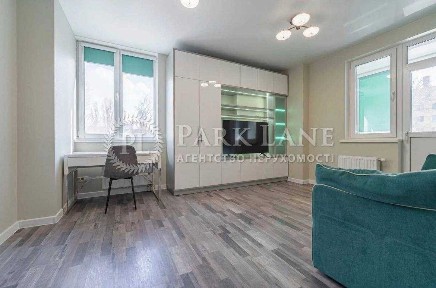 Продаж 2-кімнатної квартири 60 м², Освіти вул., 16