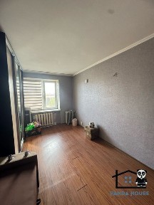 Продається 1-кімнатна квартира в центрі м. Сарни.