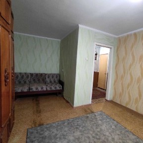Продаж 1-к квартири на 4 поверсі