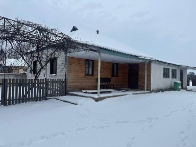 Будинок з ділянкою 60 соток в Київській області