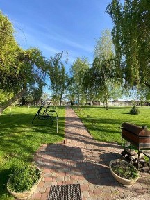 Київська область, Вишеньки