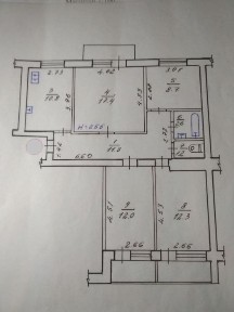 4 кімнатна квартира р-н ЦНАПу Центр 78кв. м Гарний ремонт, меблі техніка. Автономне опалення. Ціна з оформленням.