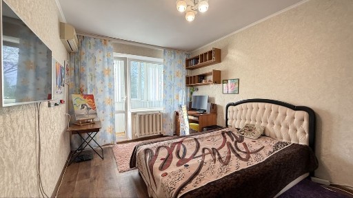 Дніпропетровська область, Дніпро, Індустріальний