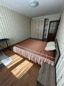 Київ, Дарницький, вулиця Софії Русової 1