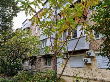 Киев, Виктора Ярмолы ул., 38А