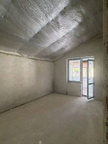 Продаж 2-кім. квартири 72 м. кв. з правом власності