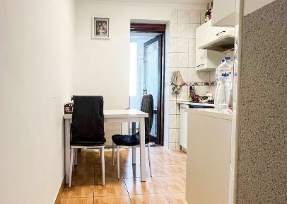 Продаж великої 1 кімнатної квартири по вул. В. Великого