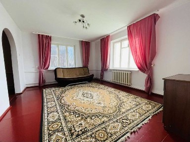 Продам будинок в смт Березне.